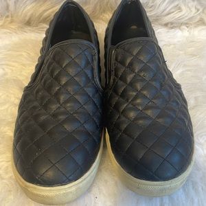 SO Shoes